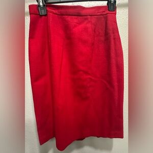 Chaus Worsted Wool Pencil Skirt